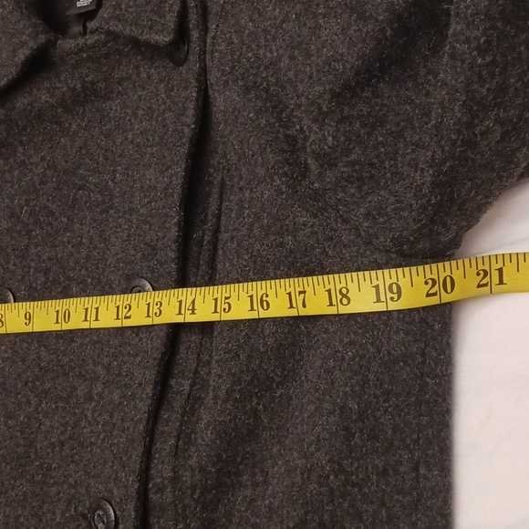New York & Company size 8 women's dark black gray 80% wool double-breasted coat. - Picture 14 of 17